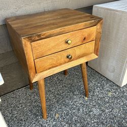 Single Side Tables