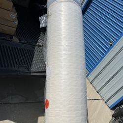 Brand New. 10” Queen Size Mattress. Hybrid MemoryFoam/innerspring Combination 