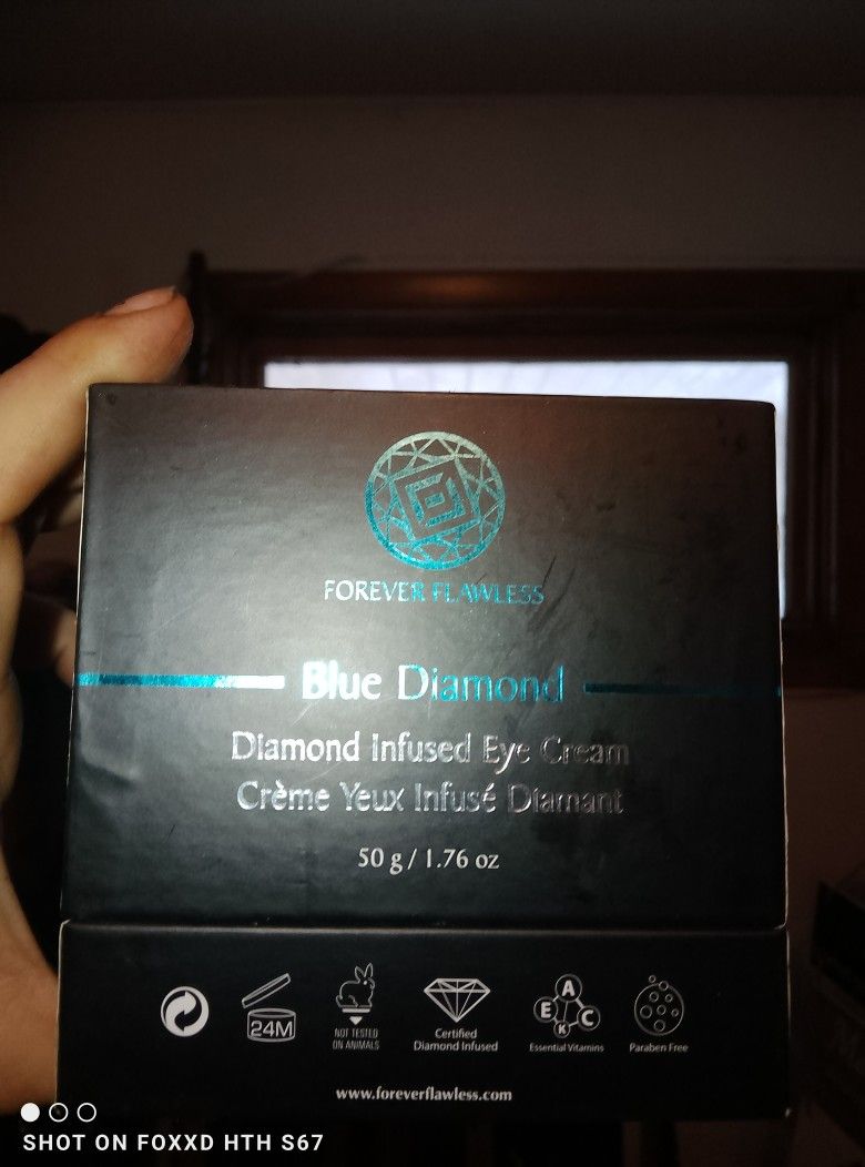 Blue Diamond Infused Eye Cream