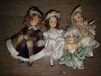 Porcelain dolls