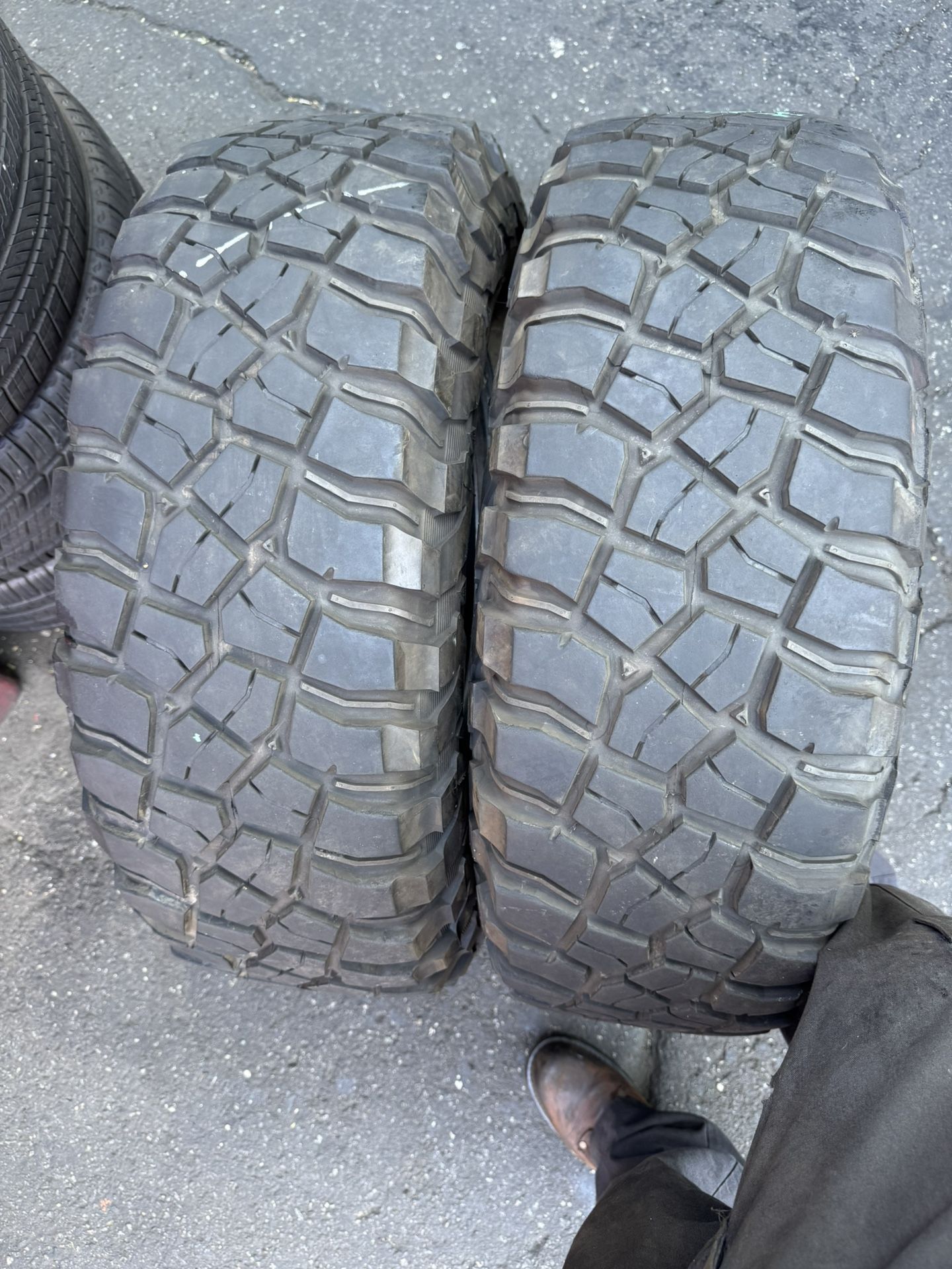 I Have 2 Tires 265-75-16 Bf Goodrich Km3 Good Condition $260 For Both Mounted And Balanced