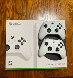 Xbox  Series S w/ original box! (2) controllers