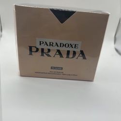 Prada Paradoxe