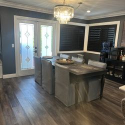 Dining Table And 6 Chairs 