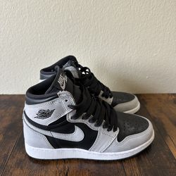 Jordan 1 Shadow 2.0 (Size 4Y)