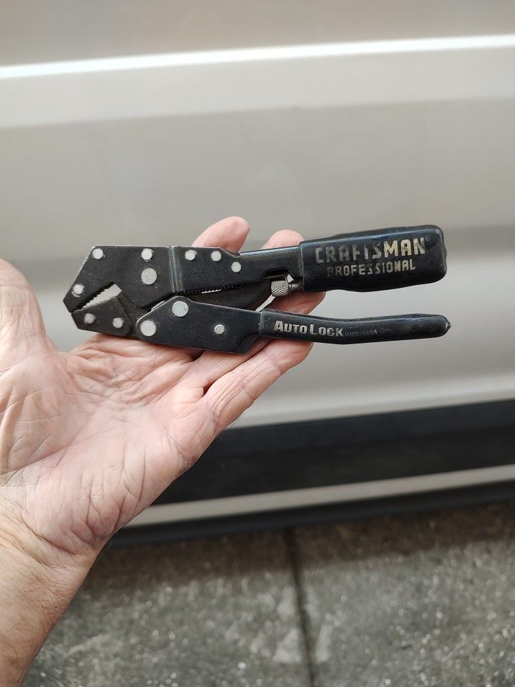 Craftsman Auto Lock Pliers