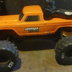 1/10 BIG TRUCK ECX $75