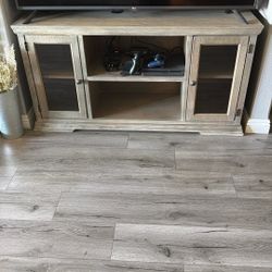 TV Entertainment Table 60” 