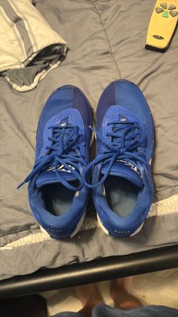 GT cuts one size 8 barley worn