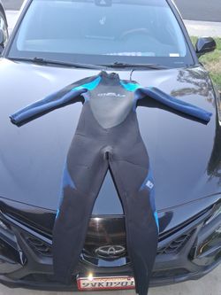 O'Neil wetsuit
