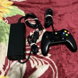 Xbox 360 Power Box And Wired Controller 