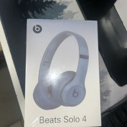 BEATS SOLO 4 