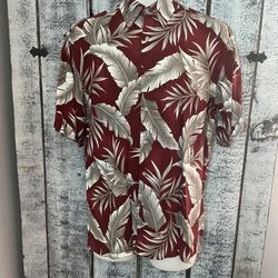 Half Moon Bay Men’s Red Hawaiian Shirt Size Small