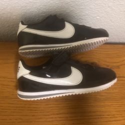 Nike Cortez kids Shoes 11C