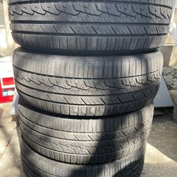 225/60/18 Very Good Condition 