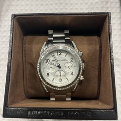 Michael Kors Women’s Watch New In Box With Tags