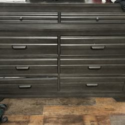 Bedroom Dressers