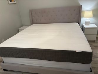 King Size Bed with Mattress