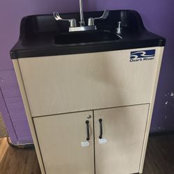 Portable Sinks Two Single And One Double