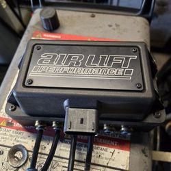 Airlift Manifold  And Control Remote