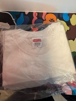 Supreme t shirt medium