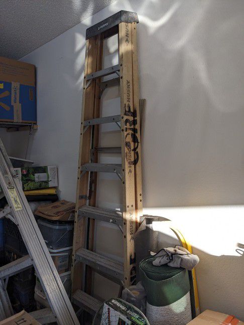 8 Ft. Husky Fiberglass A Frame Ladder
