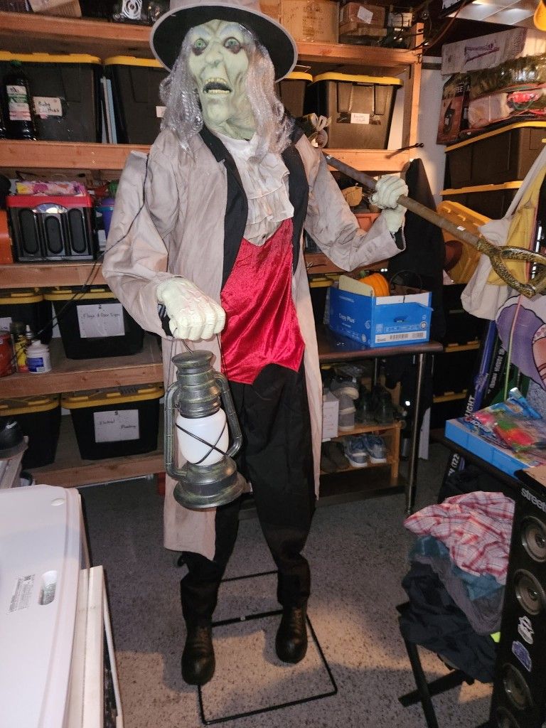 Halloween Animatronics (READ FULL DESCRIPTION)