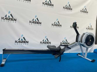 Concept2 Model D Rowing Machine with PM5 Monitor – Like New – Mat & Seat Pad Included
