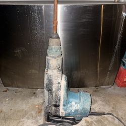 Makita Jack Hammer
