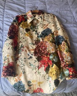 Louis Vuitton Button Up L