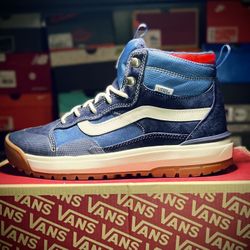 VANS UltraRange Exo Hi MTE Shoes Men's 9 Womens 10.5 Navy/Gum VN0A4UWJ2WI NIB