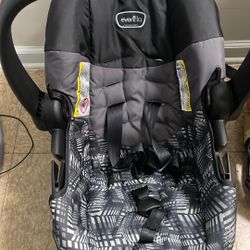 EVENFLO CAR SEAT WITH BASE