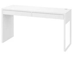 IKEA Micke Desk