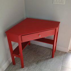 Corner Desk