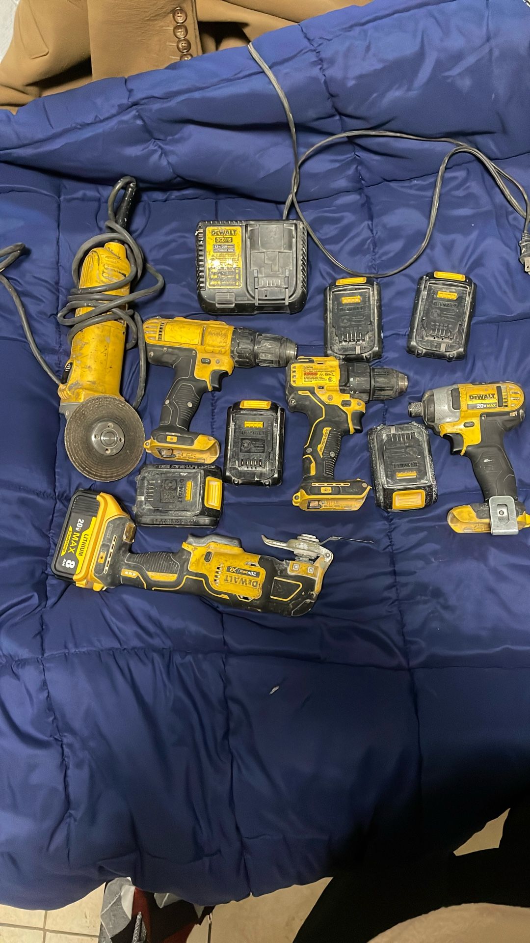 Dewalt Power Tools Set 230