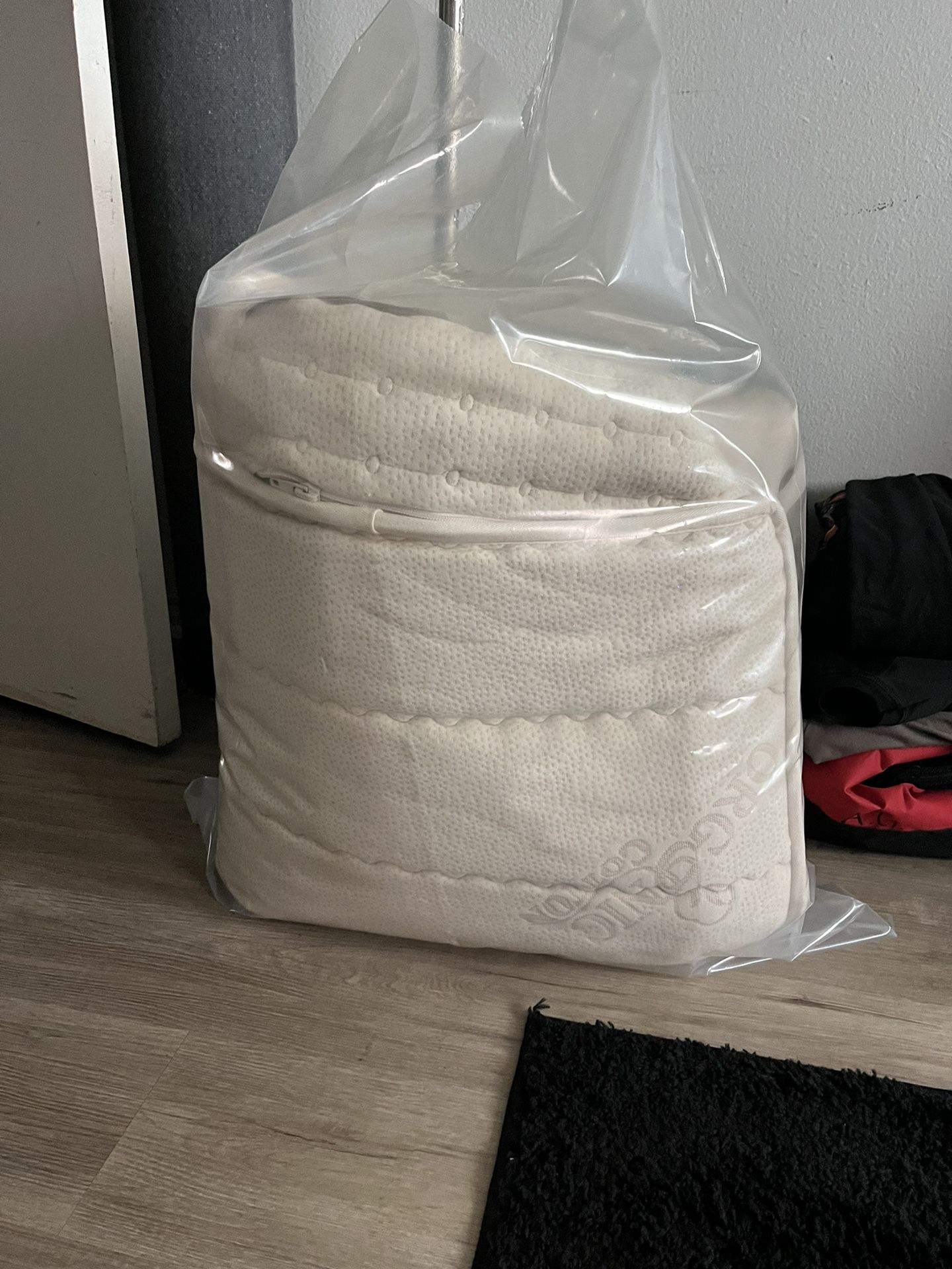 Mattress Topper/comforter