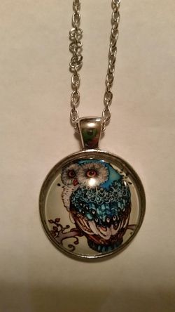 Pretty owl pendant