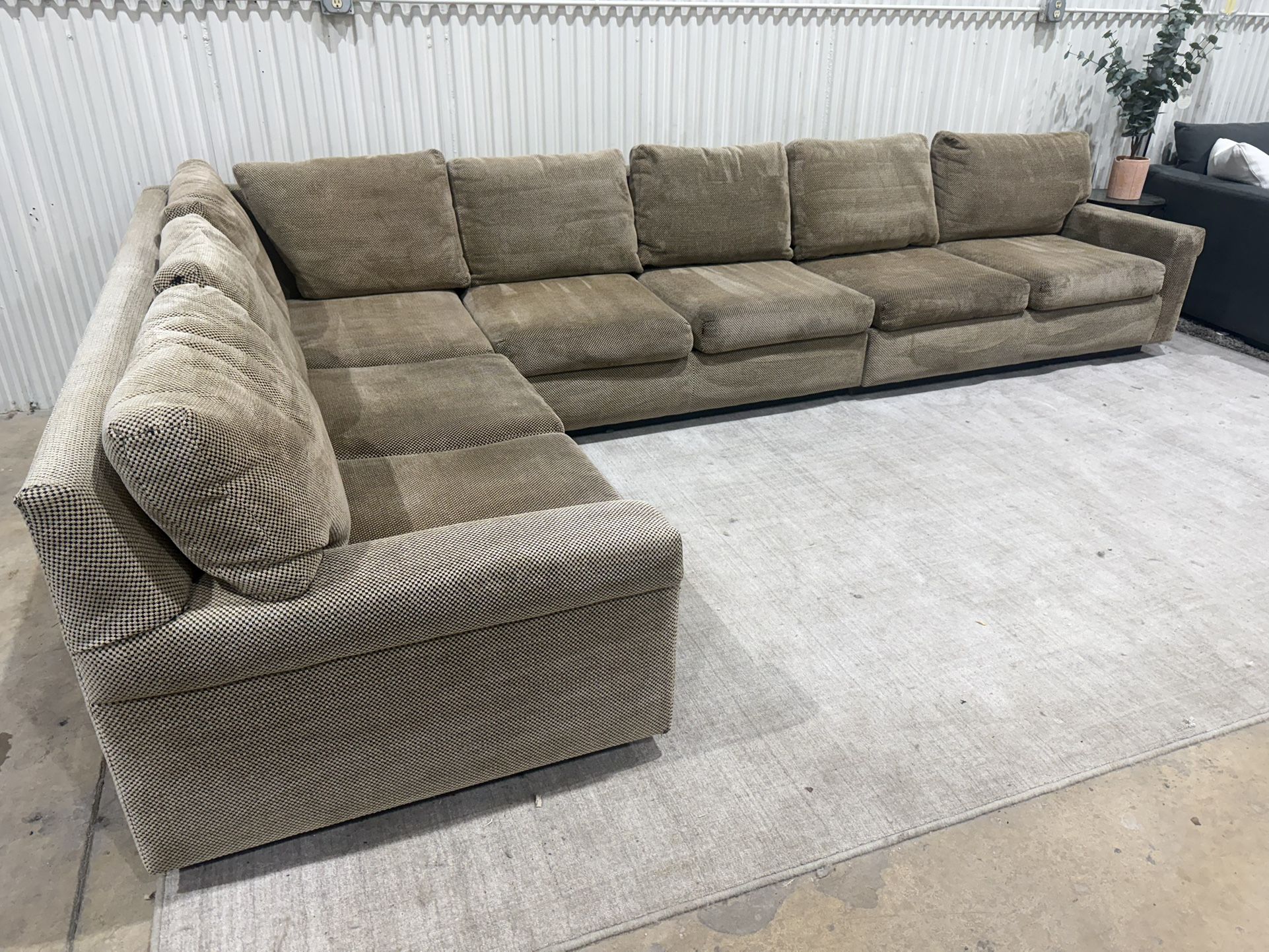 HUGE Sectional Sofa Couch - Custom Designer Made - Comfy & Cleaned - Delivery Available 