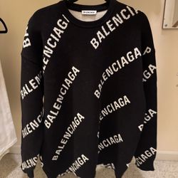 Balenciaga Sweater 