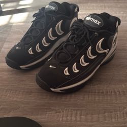 Nike Air Metal Maxes