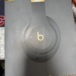 Beats Studio 3 Wireless With Original Box