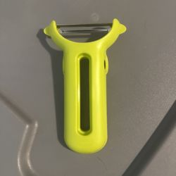 Vegetable peeler