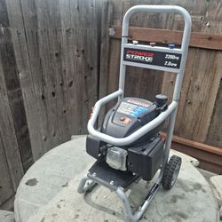 Like NEW Pressure Washer 2200 PSI The Hose & Gun Included