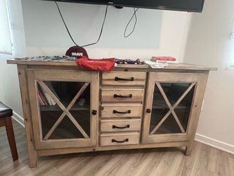 Farmhouse style sideboard / buffet