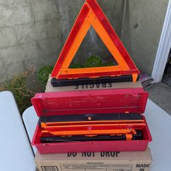 Safety 3 Triangles  Emergency Road Safety