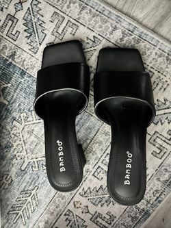 Black Leather Slip-On Heels – Size 7