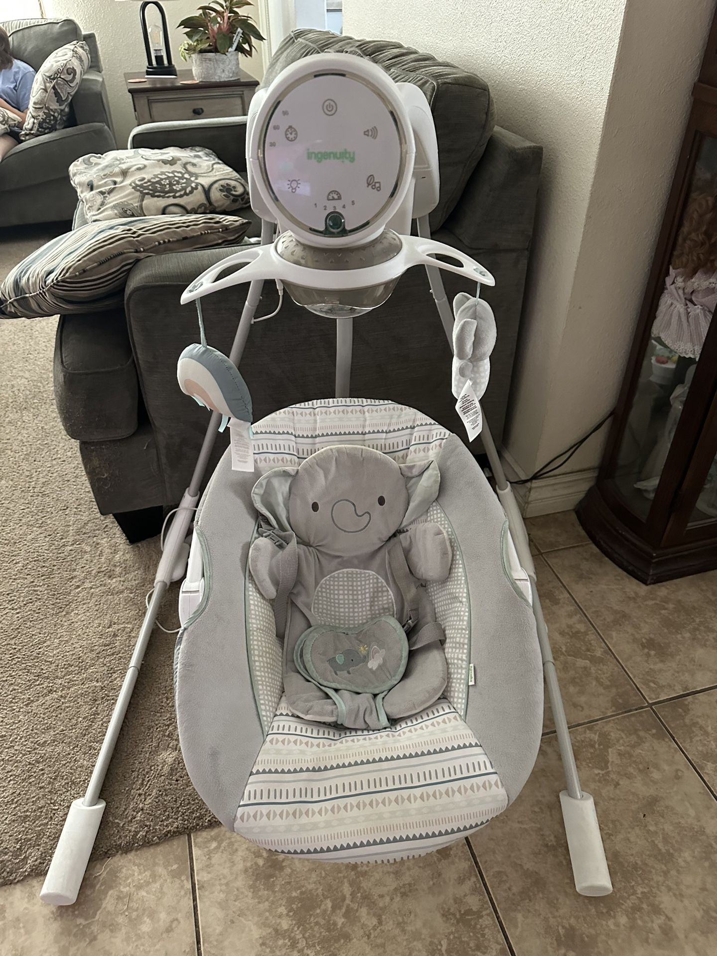 Baby swing