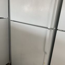 Kenmore Top And Bottom Refrigerator 