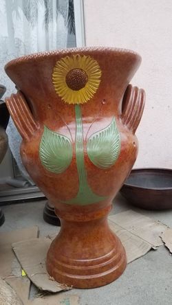 amazing, really large flower pots