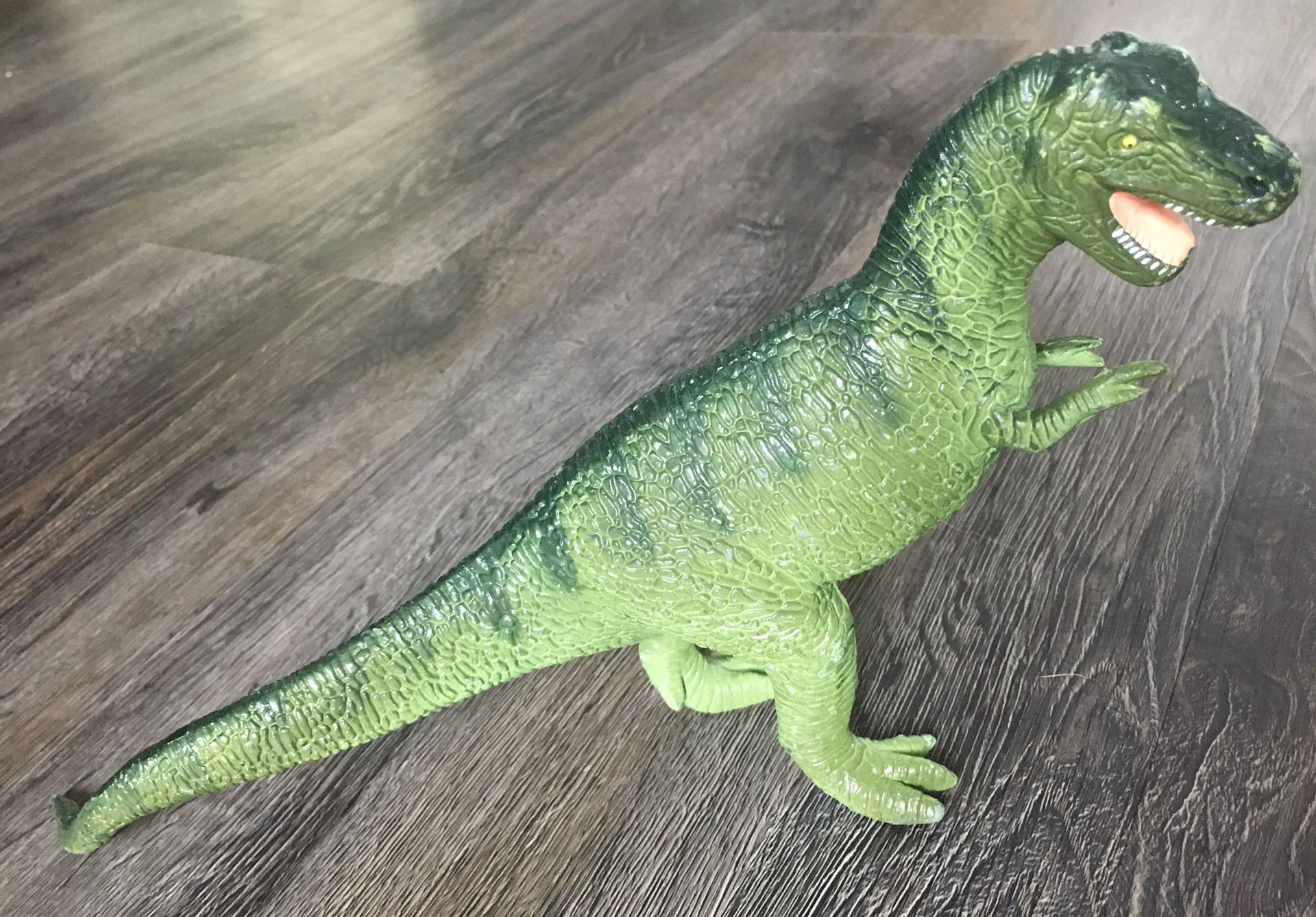 1988 Dinosaur Vintage Action Figure T Rex Tyrannosaurus Toy